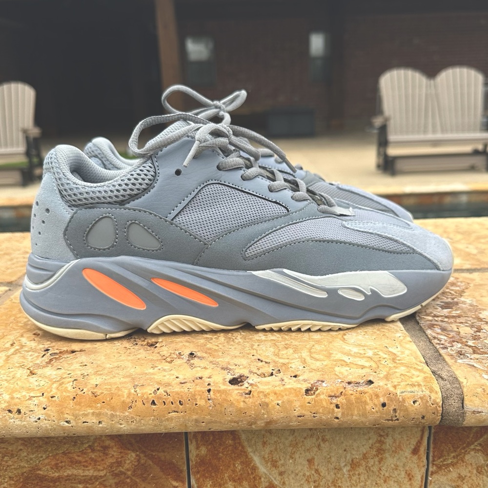 Yeezy boost 700 V1 Interia